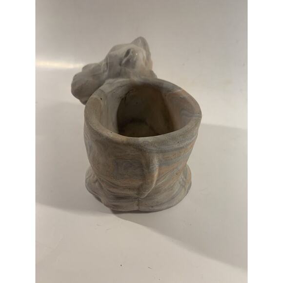 House Hippo Light Terracotta Swirl Sandstone Planter - Picture 7 of 8